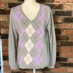 Ladies long sleeve Argyle sweater.